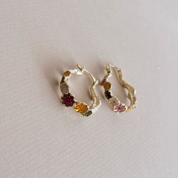 Flower hoop earrings S819 - Picture 2 of 3